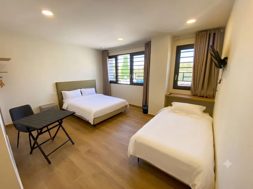 Hotel A&M Mostoles-Alcorcon-M506 - Image 1