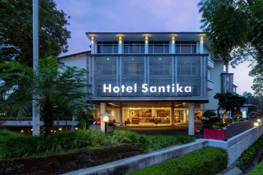 Hotel Santika Bandung - Image 1