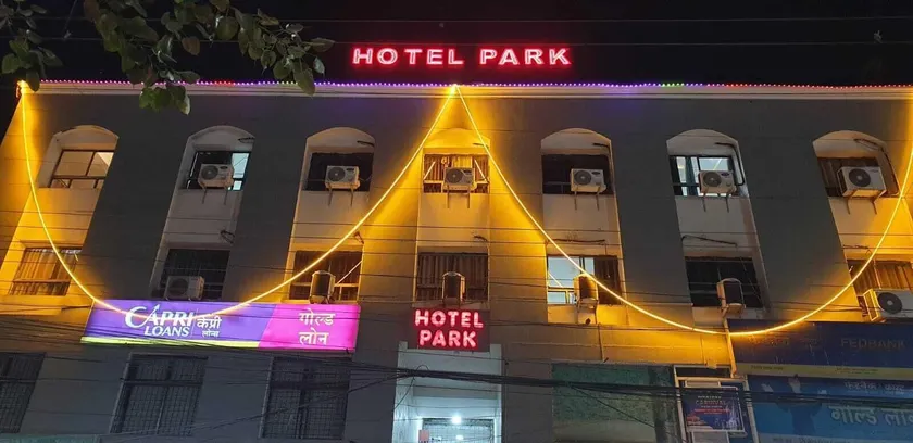 Hotel Park - Image 1