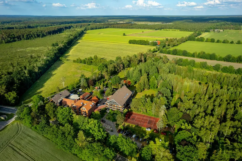 Hotel Heide Kröpke - Image 1