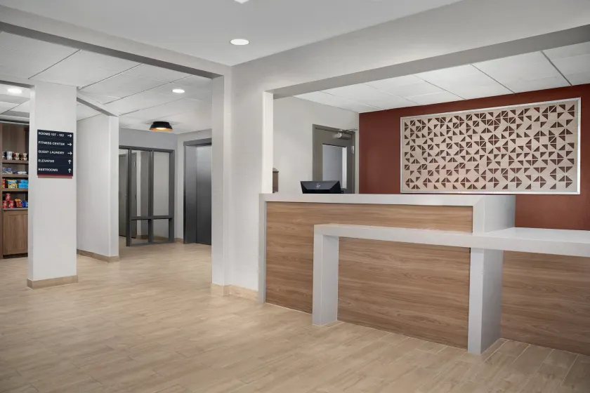 Candlewood Suites Alexandria - Fort Belvoir by IHG - Hall
