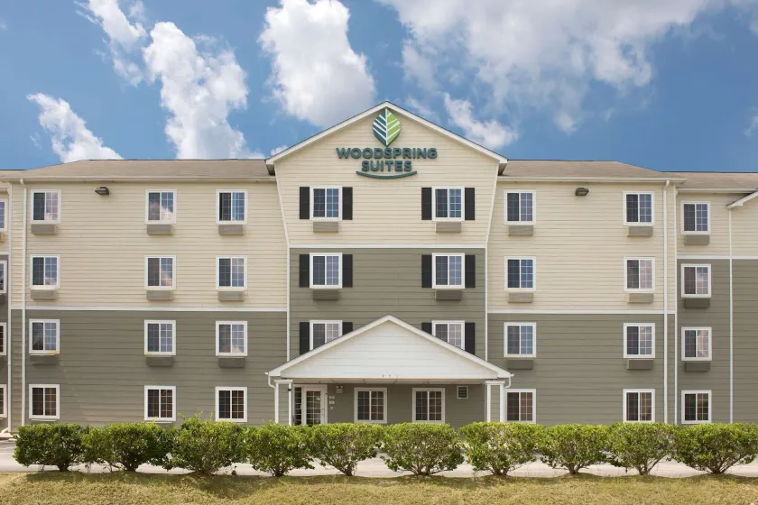 WoodSpring Suites Columbia Fort Jackson - Image 1