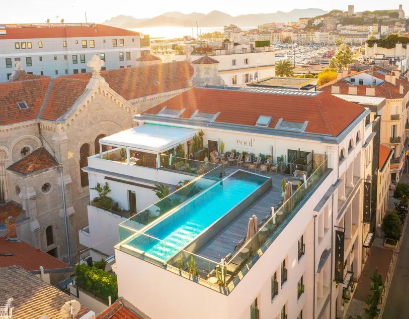 Five Seas by Inwood Hotels - Image 1