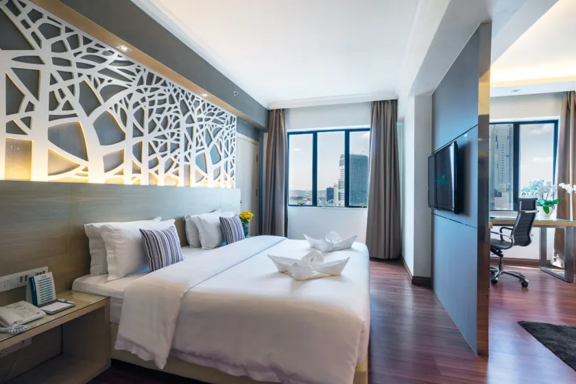 Crystal Crown Hotel Petaling Jaya - Image 1