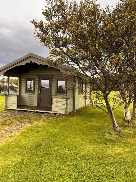 Hellisholar Cottages - Image 1