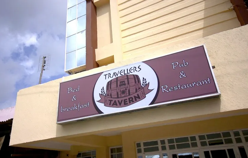 Travellers Tavern - Image 1