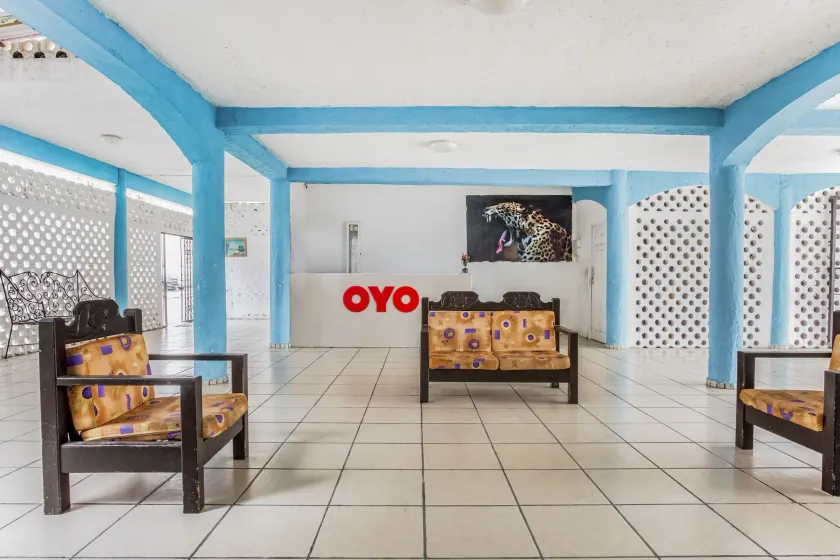 OYO Hotel Jaguar - Lobby