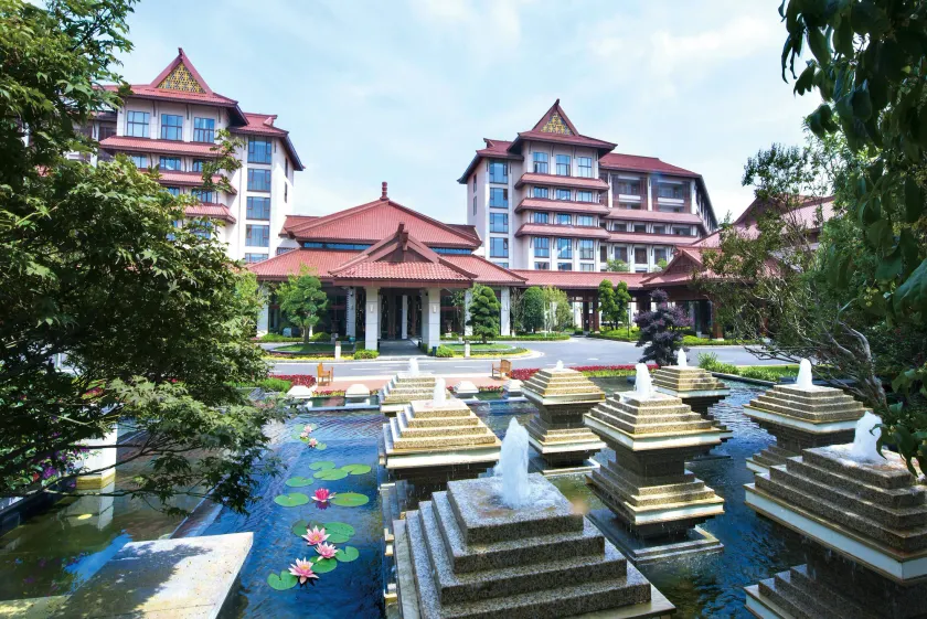 Crowne Plaza - Kunming Ancient Dian Town by IHG - Image 1