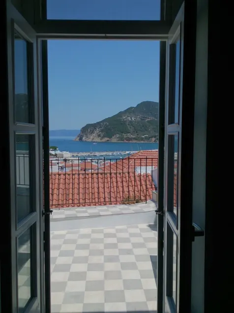 Maison De Ville A Skopelos - Image 1
