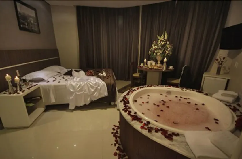 Hotel Emacite Flex - Image 1