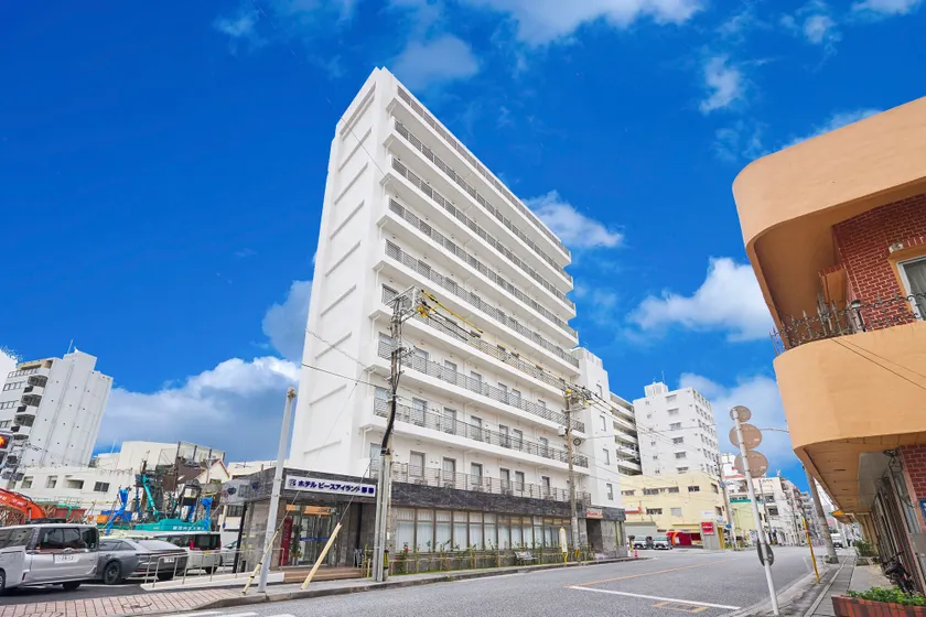 Hotel Peace Island Naha - Image 1