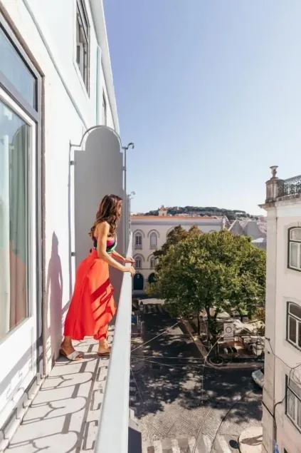 Lisboa Carmo Hotel - Image 1