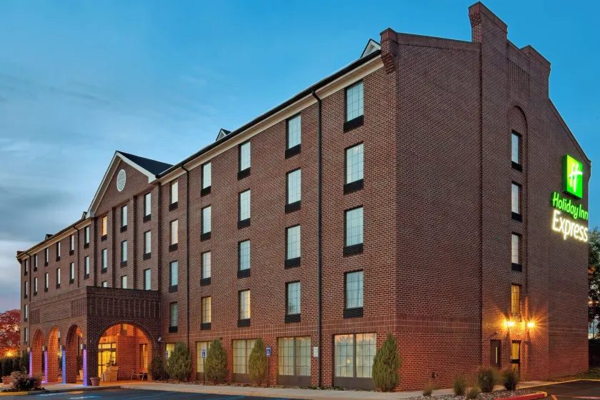 Holiday Inn Express Harrisburg East by IHG - Image 1
