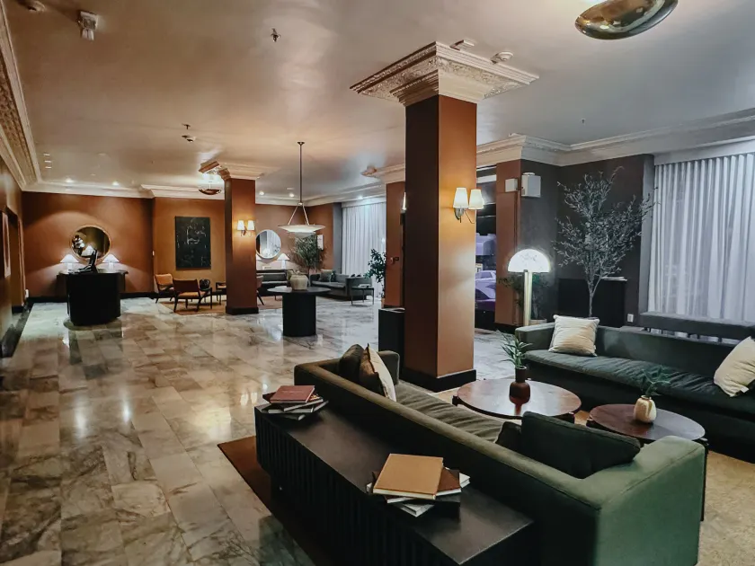 Hotel Carlton a Joie de Vivre hotel - Image 1