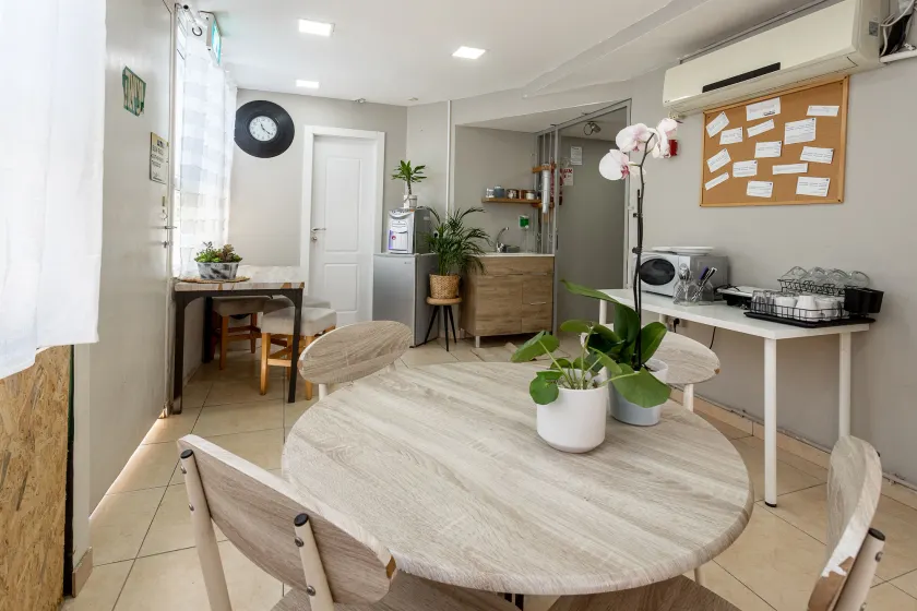 Little Prince Hostel-5 Min Walk To The Beach - Image 1