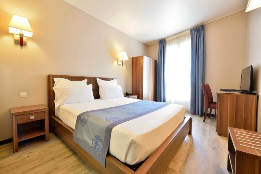 Hotel Capitole - Image 1
