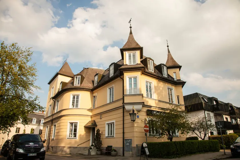 Laimer Hof am Schloss Nymphenburg - Image 1