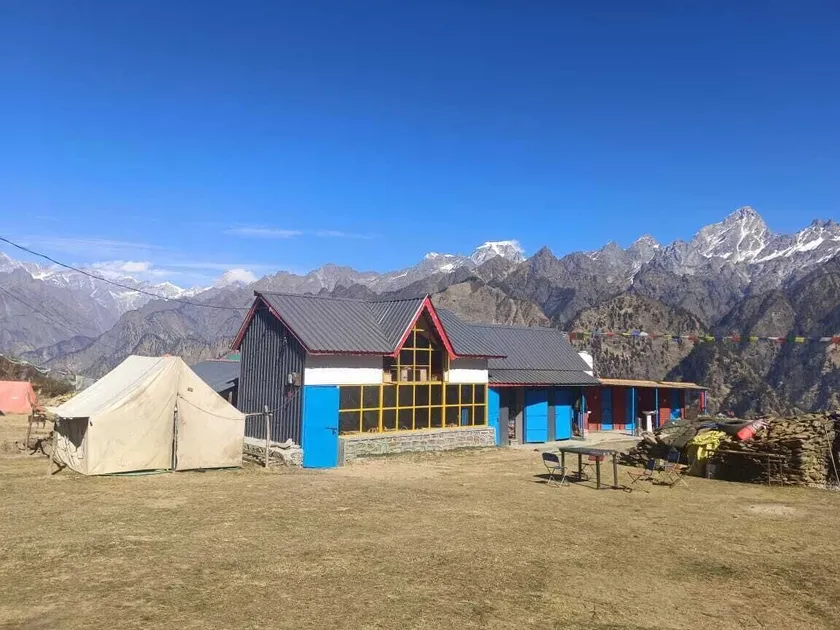 Grand Auli Camp - Image 1