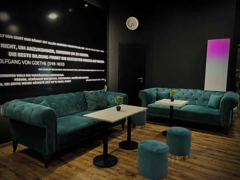 Colour Hotel - Image 1