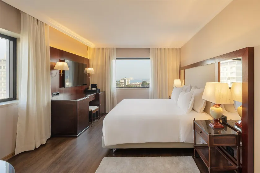 Dom Pedro Lisboa Hotel, a member of Radisson Individuals - Image 1