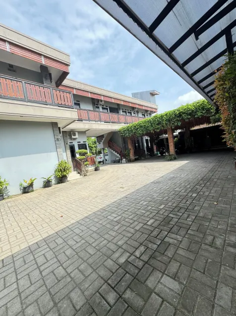 Hotel Nuansa Asri - Image 1