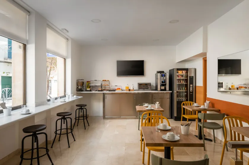 Hostal Baler - Image 1
