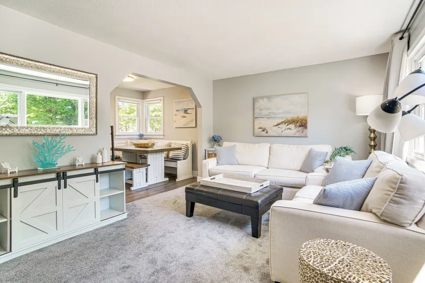 Private Beach & Resort-style Perks: Cape Cod Home - Image 1