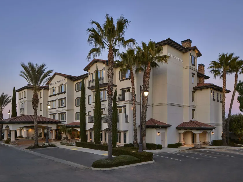 Bellasera Hotel & Suites Paso Robles, Tapestry by Hilton - Image 1