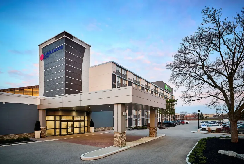 Candlewood Suites Burlington Conference Centre by IHG - Image 1