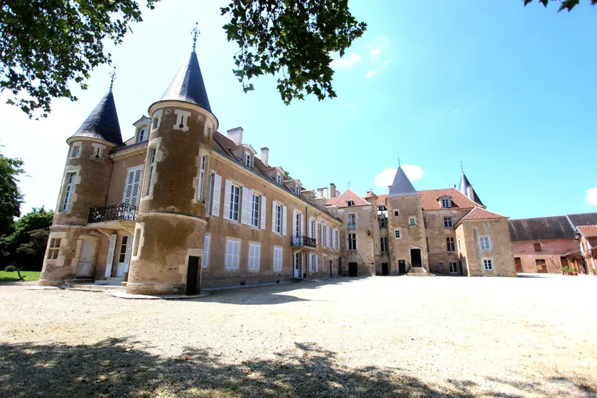 Château d'Island Vézelay - Image 1