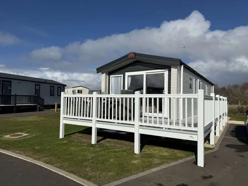 30 Wells Close - Image 1