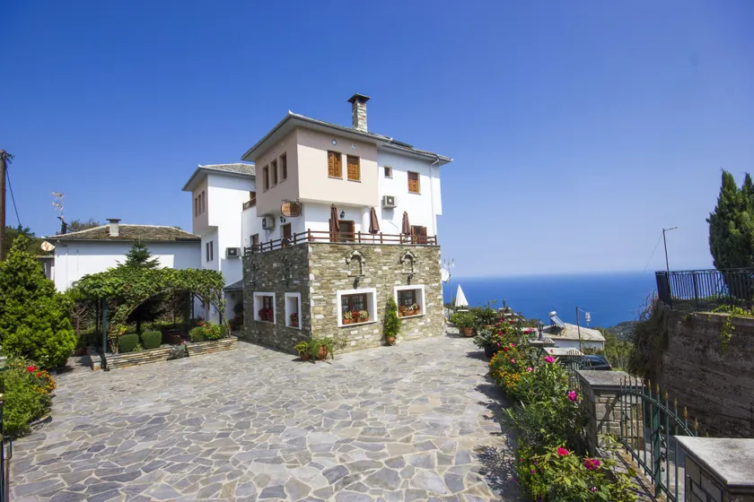 Guesthouse Papagiannopoulou - Image 1