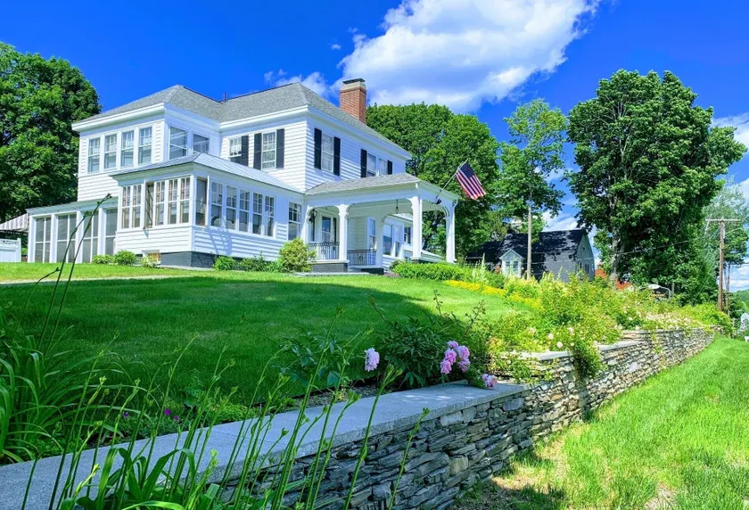 The Brewster Inn - Image 1