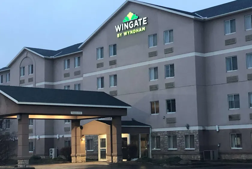 Wingate by Wyndham Ashland - Image 1