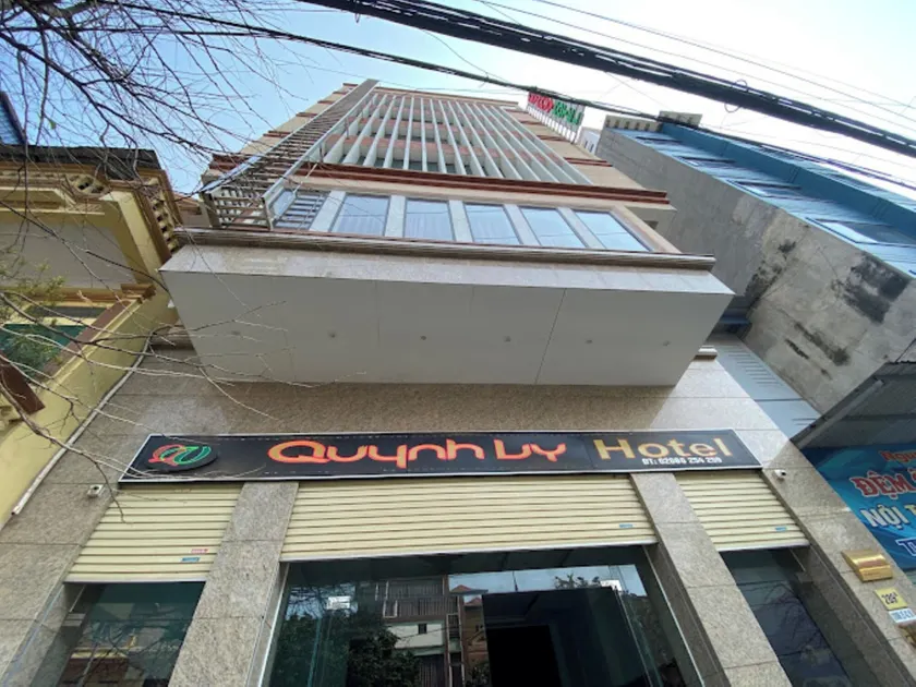 Quynh Vy Hotel - Image 1