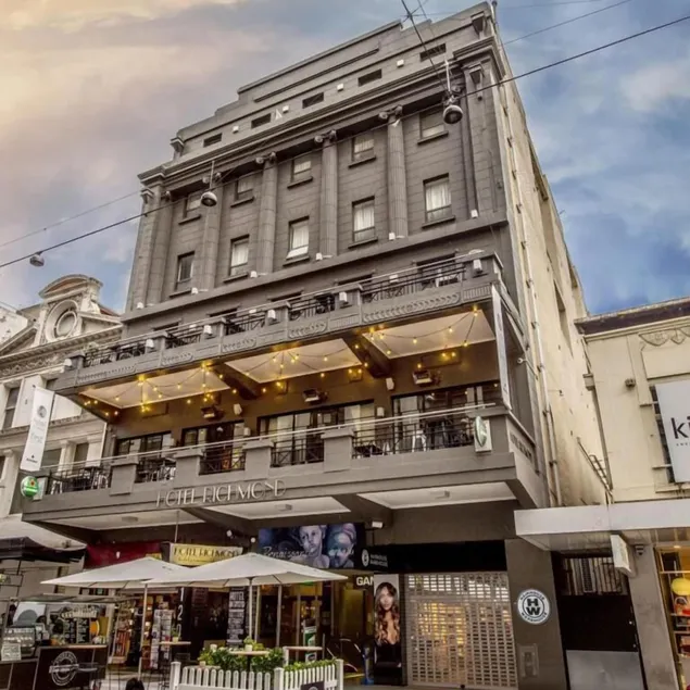 The Richmond Hotel - Adelaide - Image 1