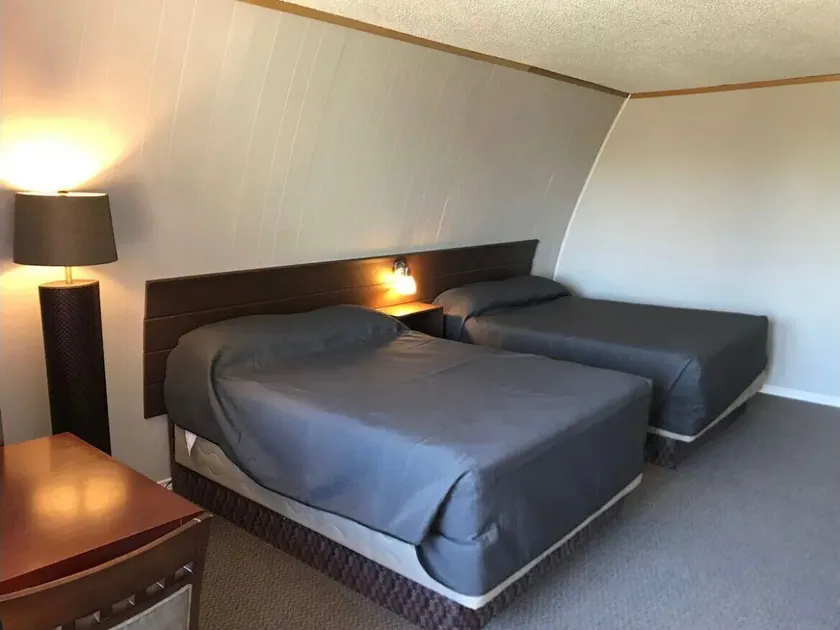 The little chalet motel - Chambre