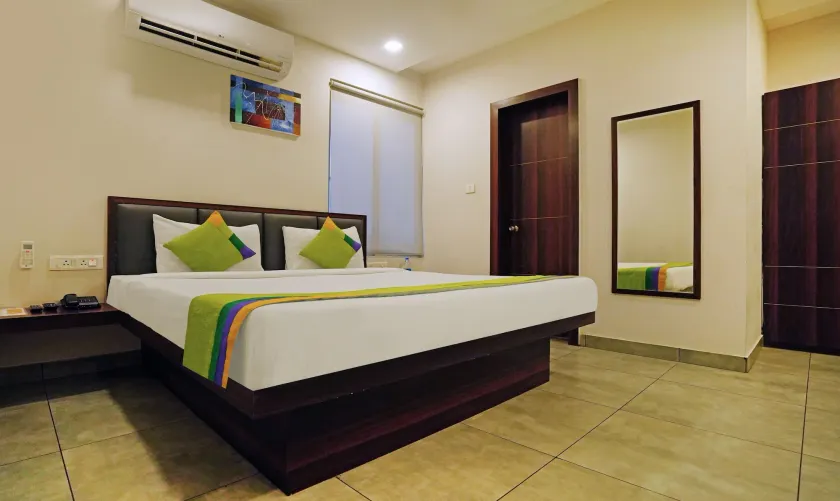 Treebo Lazystay Grand Patia - Image 1