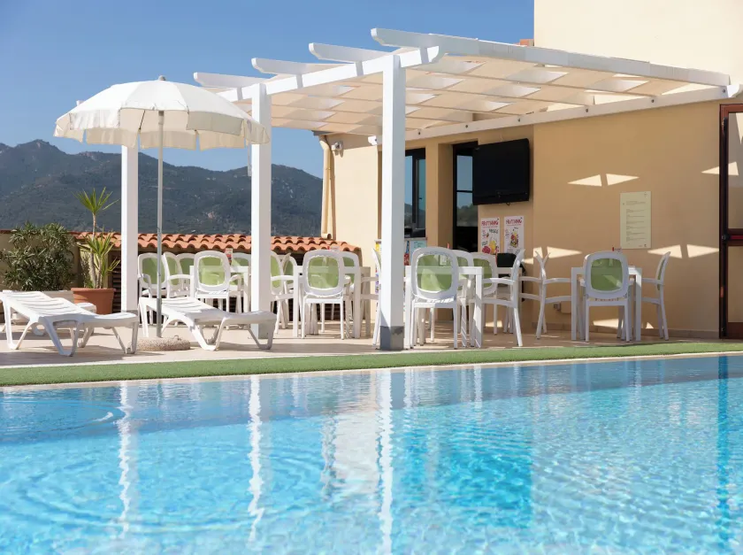 Premium apartment in Villasimius - Image 1
