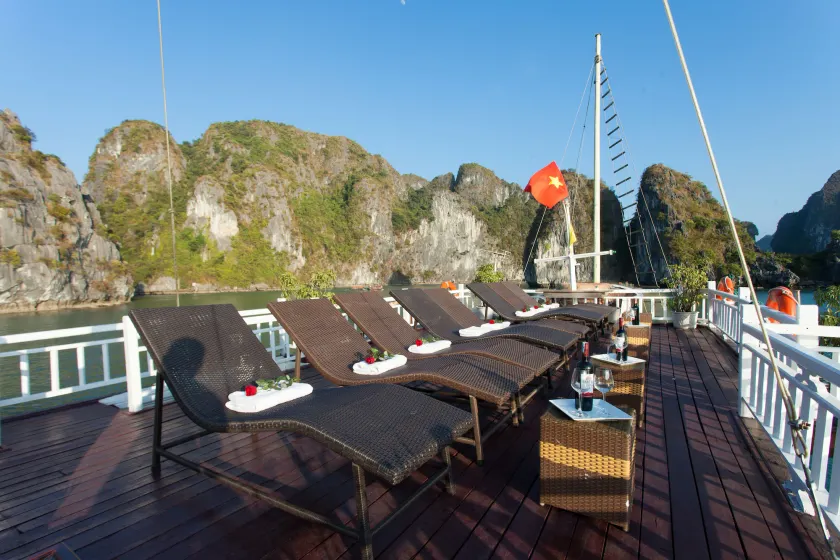 Golden Cruise luxury - Image 1