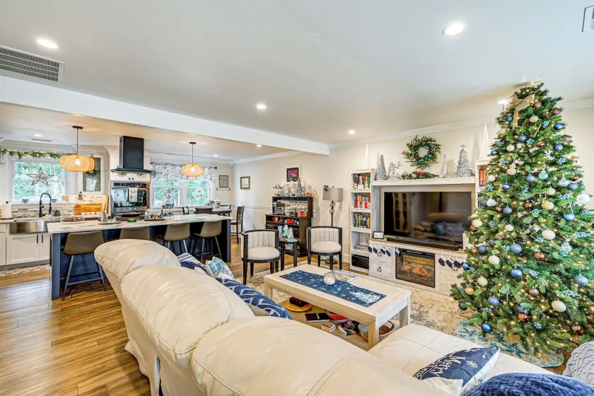 2 Mi to Beach: Bbq-ready Home in North Cape May! - Image 1