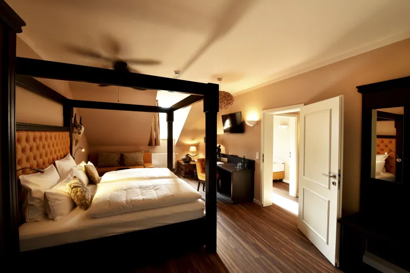 MOMENTS Boutique Hotel - Image 1
