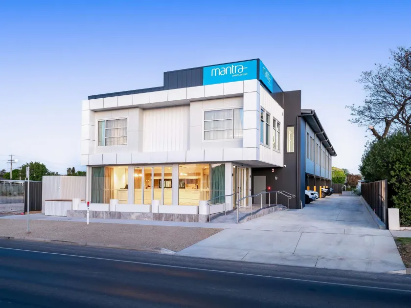 Mantra Shepparton - Image 1
