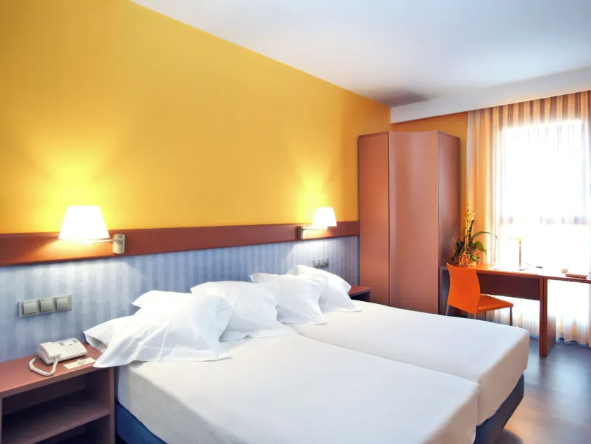 Sercotel Murrieta - Image 1