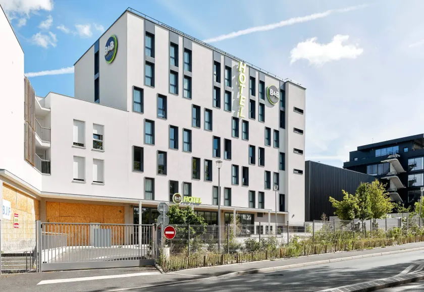 B&B HOTEL Champigny-sur-Marne - Image 1