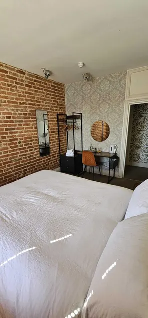 The Market Hotel - Room