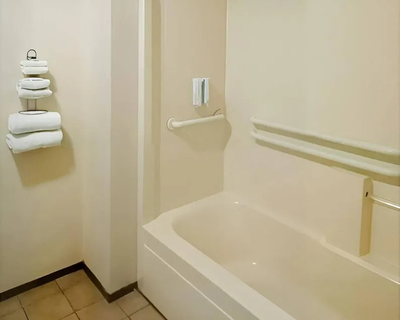 Rodeway Inn Jackson - Image 1