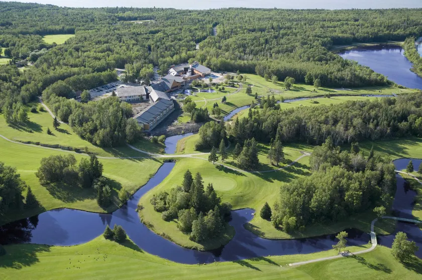 Lakeview Hecla Resort - Image 1
