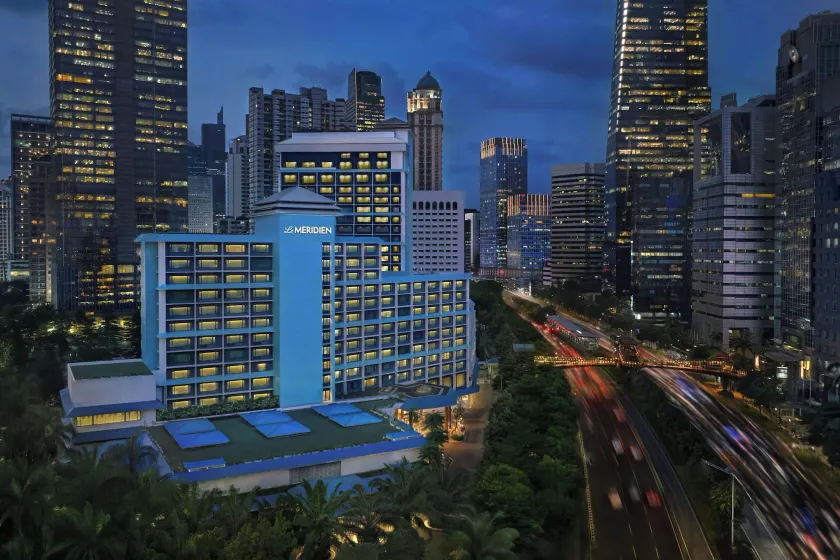 Le Meridien Jakarta - Image 1