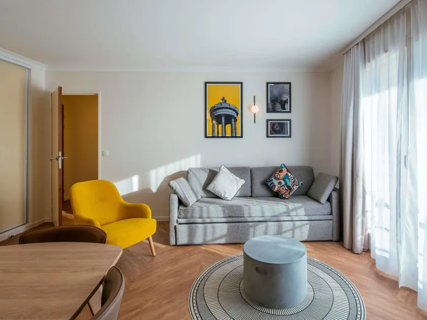 Aparthotel Adagio Paris Buttes Chaumont - Image 1